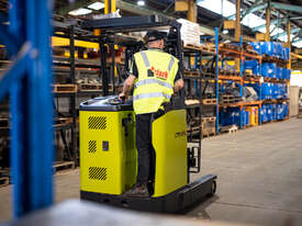 1.8t Electric Reach Truck, 4.5m Mast - Red Stock Special - 3 LEFT! - picture2' - Click to enlarge