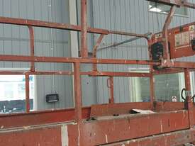 scissor lift  or lifting platform - picture1' - Click to enlarge