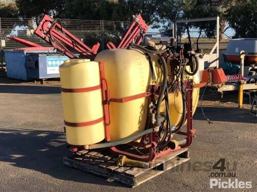 Hardi 850Ltr Boom Spray Unit,