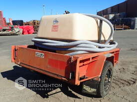 CUSTOM BUILT SINGLE AXLE WATER TRAILER - picture0' - Click to enlarge