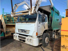 Iveco Acco 2350 Front Lift Garbage Compactor - picture1' - Click to enlarge