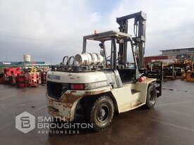 2005 CROWN CG70S-2 7 TONNE FORKLIFT - picture0' - Click to enlarge