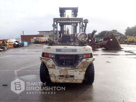 2005 CROWN CG70S-2 7 TONNE FORKLIFT - picture1' - Click to enlarge
