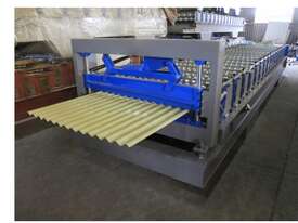 Corrugated Roof Panel Roll Forming Machine - picture0' - Click to enlarge
