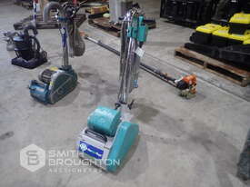 DEVA FLOOR SANDER - picture1' - Click to enlarge