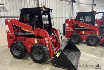 Digger King 790kg Skid Steer Loader