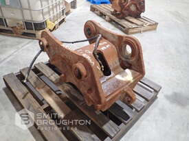 EXCAVATOR QUICK HITCH - picture0' - Click to enlarge