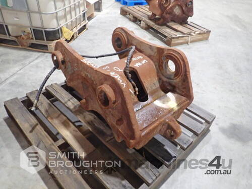 EXCAVATOR QUICK HITCH