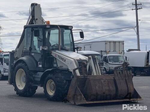 2008 Terex 880