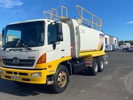 Hino 500 - picture2' - Click to enlarge