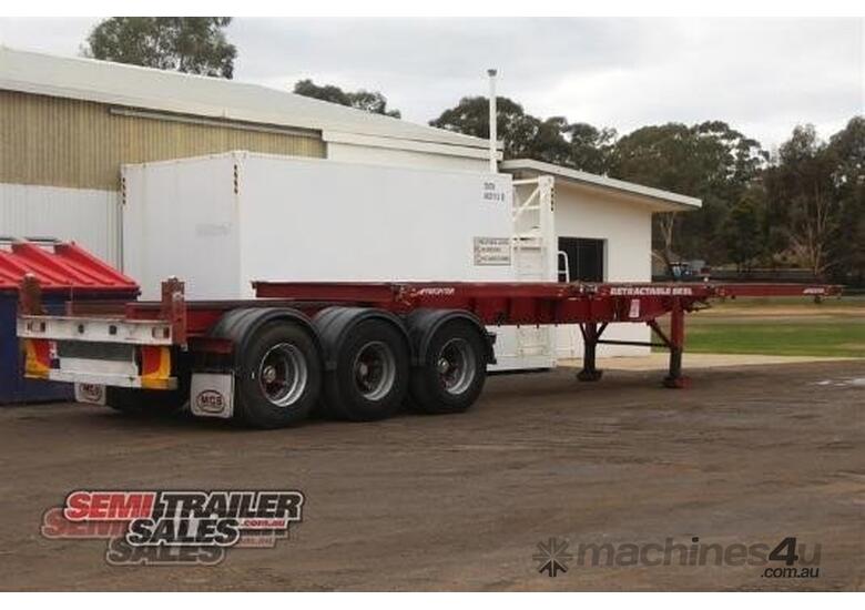 Buy Used 2000 Maxi Trans Maxitrans Semi Retractable Skel Semi Trailer 