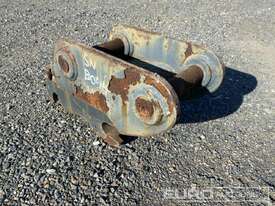 Unused Spring Quick Hitch to suit Hitachi ZX40/50 - picture2' - Click to enlarge
