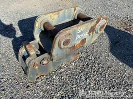 Unused Spring Quick Hitch to suit Hitachi ZX40/50 - picture1' - Click to enlarge