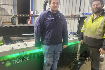 1530 Fiber Laser Cutting Machine - 1500W (Raycus)