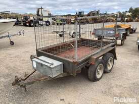 1801 Loadstar Trailers Box Top - picture0' - Click to enlarge