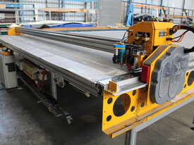 CNC AERONAUT MAXIS PLOTTER CUTTER WITH VACUUM HOLD DOWN TABLE - picture1' - Click to enlarge