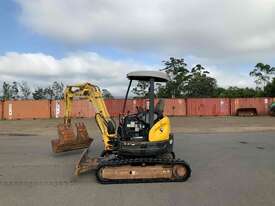 New Holland E35B Excavator  - picture1' - Click to enlarge