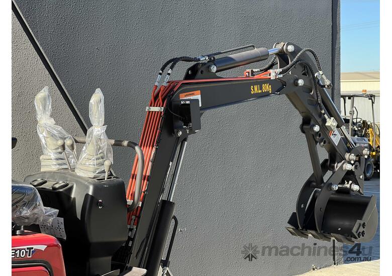 UHI KOOP 10HP Mini Excavator UME10T Swing Boom, 9 Attachments