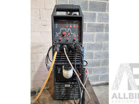 BOC Smooth Arc Elite TIG AC/DC Welder - picture2' - Click to enlarge