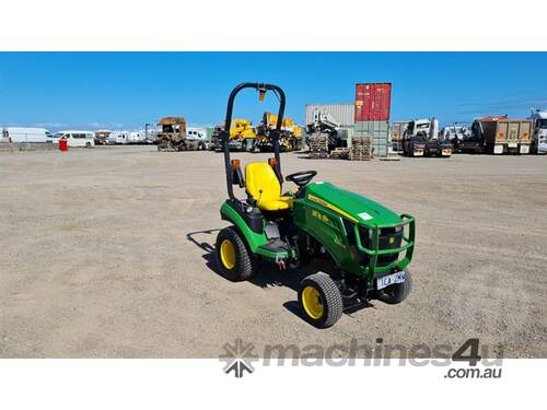 John Deere 1025R