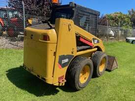 Loader Skid Steer CAT 226B-3 G/P Bucket A/C cab - picture1' - Click to enlarge