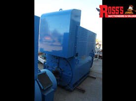 TECO 3-PHASE INDUCTION MOTOR - picture2' - Click to enlarge