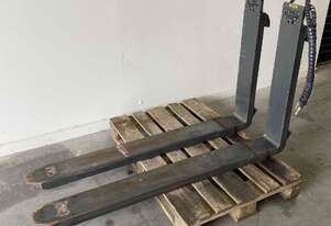 Class 4 Hydraulic extendable tynes