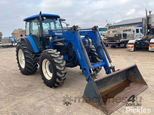 New Holland TM155