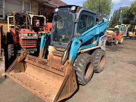 TOYOTA 5SDK10 SKID STEER LOADER - picture0' - Click to enlarge