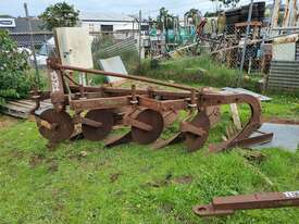 3PL Mouldboard Plough - picture0' - Click to enlarge