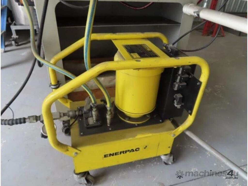 Used swadesir 10BBH Tube Pipe Benders in MORDIALLOC, VIC