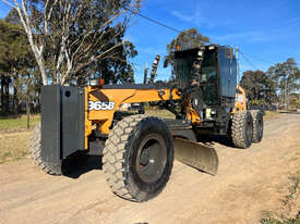 CASE 865B Artic Grader Grader - picture0' - Click to enlarge