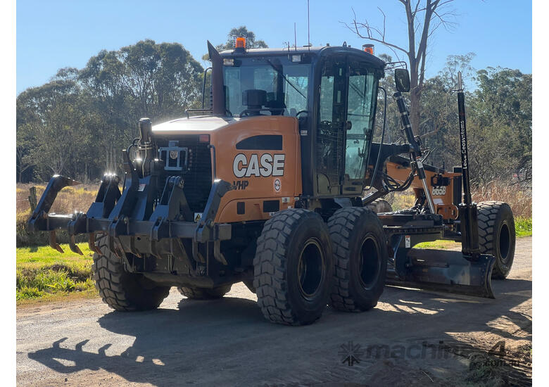 caption CASE 865B Artic Grader Grader