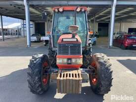 2007 Kubota M110 4x4 Tractor - picture0' - Click to enlarge