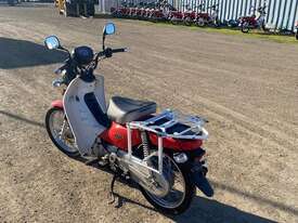 Honda Super CUB - picture2' - Click to enlarge