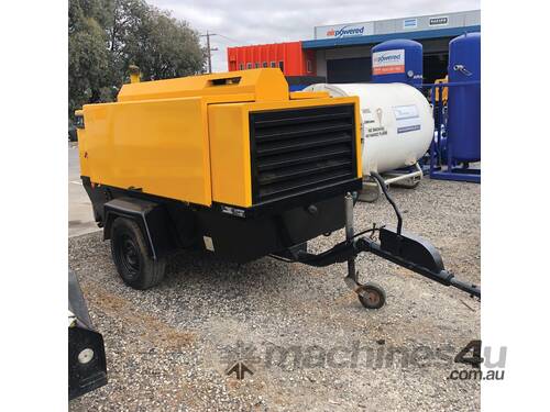 2011 Atlas Copco XAS375 - 375cfm Diesel Air Compressor - Built in After Cooler - Deutz Engine