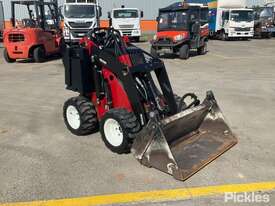 Toro Stand Behind Mini Loader - picture0' - Click to enlarge