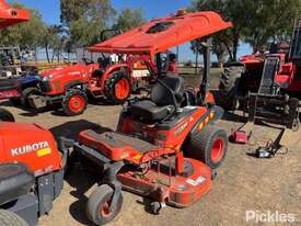 Kubota ZG332 Zero Turn Ride On Mower - picture0' - Click to enlarge