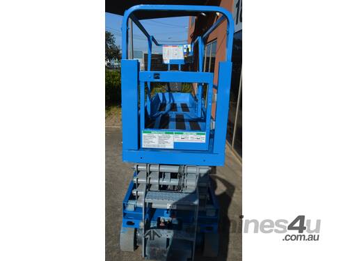 Genie Scissor Lift 