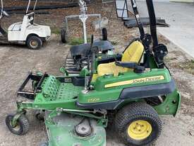 JOHN DEERE Z720A ZERO TURN MOWER - picture1' - Click to enlarge