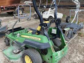 JOHN DEERE Z720A ZERO TURN MOWER - picture2' - Click to enlarge