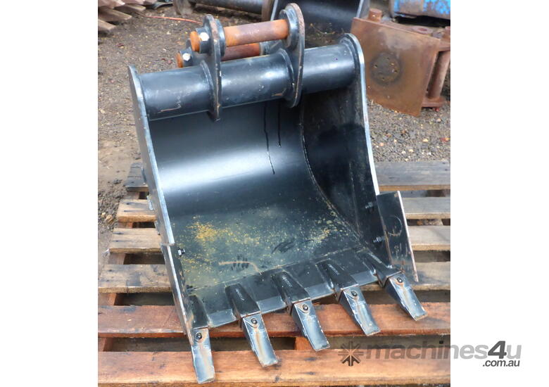 New 3-7 ton (45mm pin) 600mm AHE Excavator Digging GP Bucket