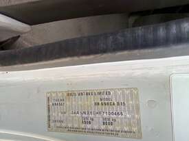 2015 Isuzu 45-150  Diesel Tray Truck (WOVR - Repairable) - picture0' - Click to enlarge