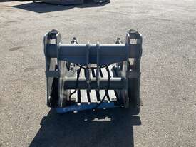 Front End Loader Bucket Attachment - picture1' - Click to enlarge