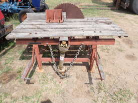 3 Point linkage PTO drive saw bench - picture1' - Click to enlarge