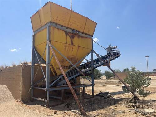 MARYBOROUGH FOUNDRY FEED BIN