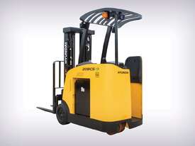 Hyundai Electric Forklift 1.5-2T: 3 Wheel Model 15BCS-9 - picture1' - Click to enlarge