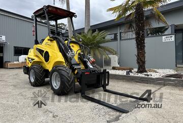 Hyload WTL30 Mini Loader (Material Handler) Hyload WTL30 Mini Loader (Material Handler)