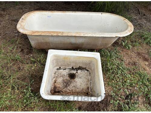 CAST IRON CLAW BATH & LARGE CAST IRON BASIN