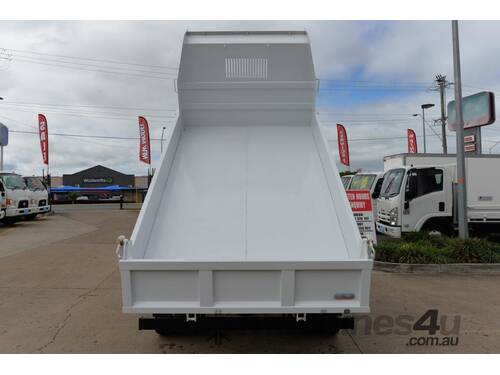 caption HYUNDAI EX4